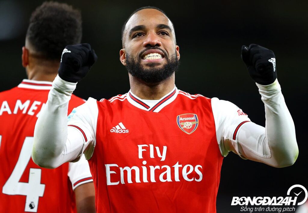 Tiểu sử cầu thủ Alexandre Lacazette