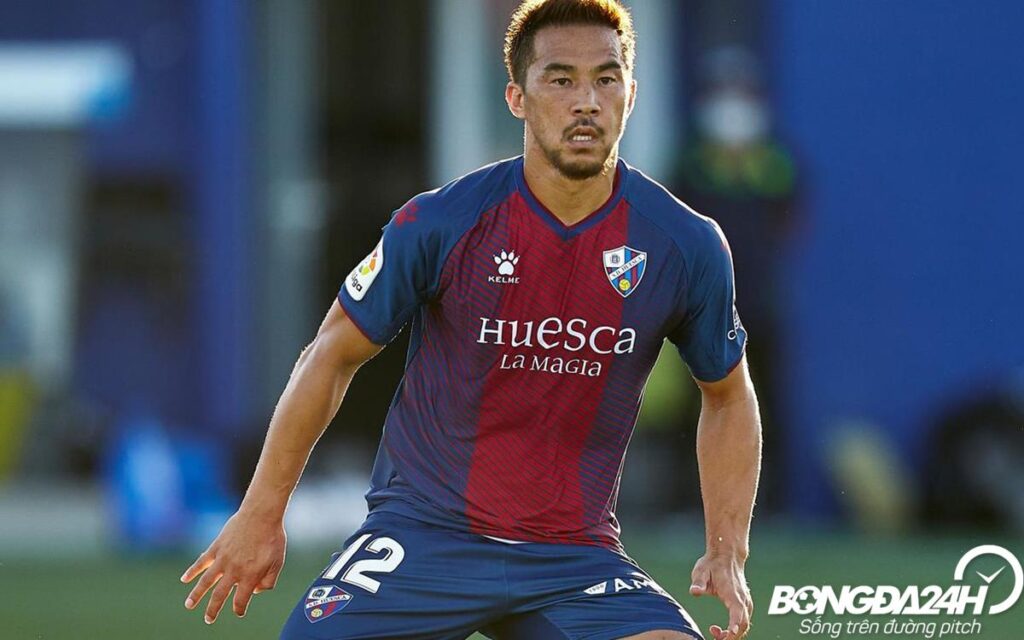 Tiểu sử cầu thủ Okazaki Shinji