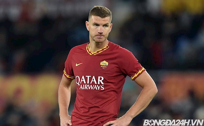 Tiểu sử cầu thủ Edin Dzeko tiền đạo của câu lạc bộ AS Roma hình ảnh