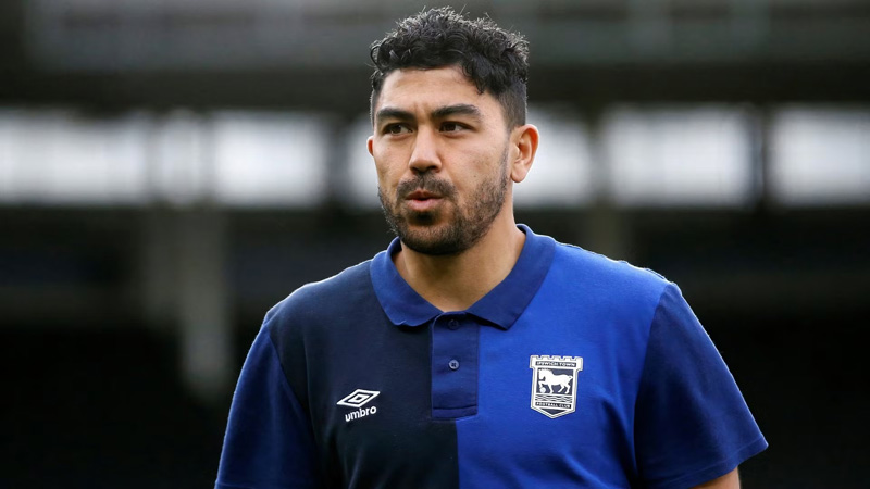 Tiểu sử cầu thủ Massimo Luongo