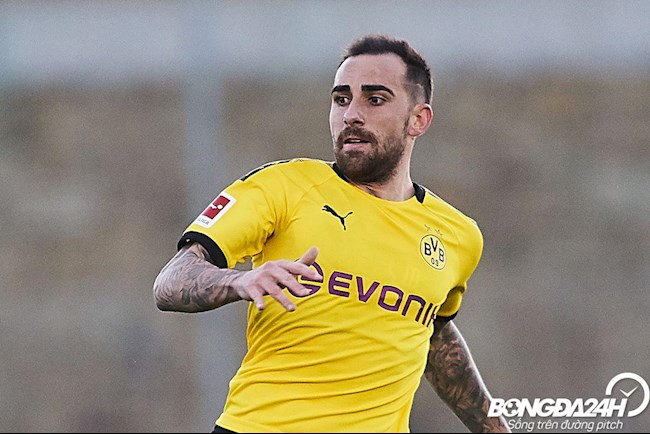 Tiểu sử cầu thủ Paco Alcacer tiền đạo câu lạc bộ Villarreal hình ảnh